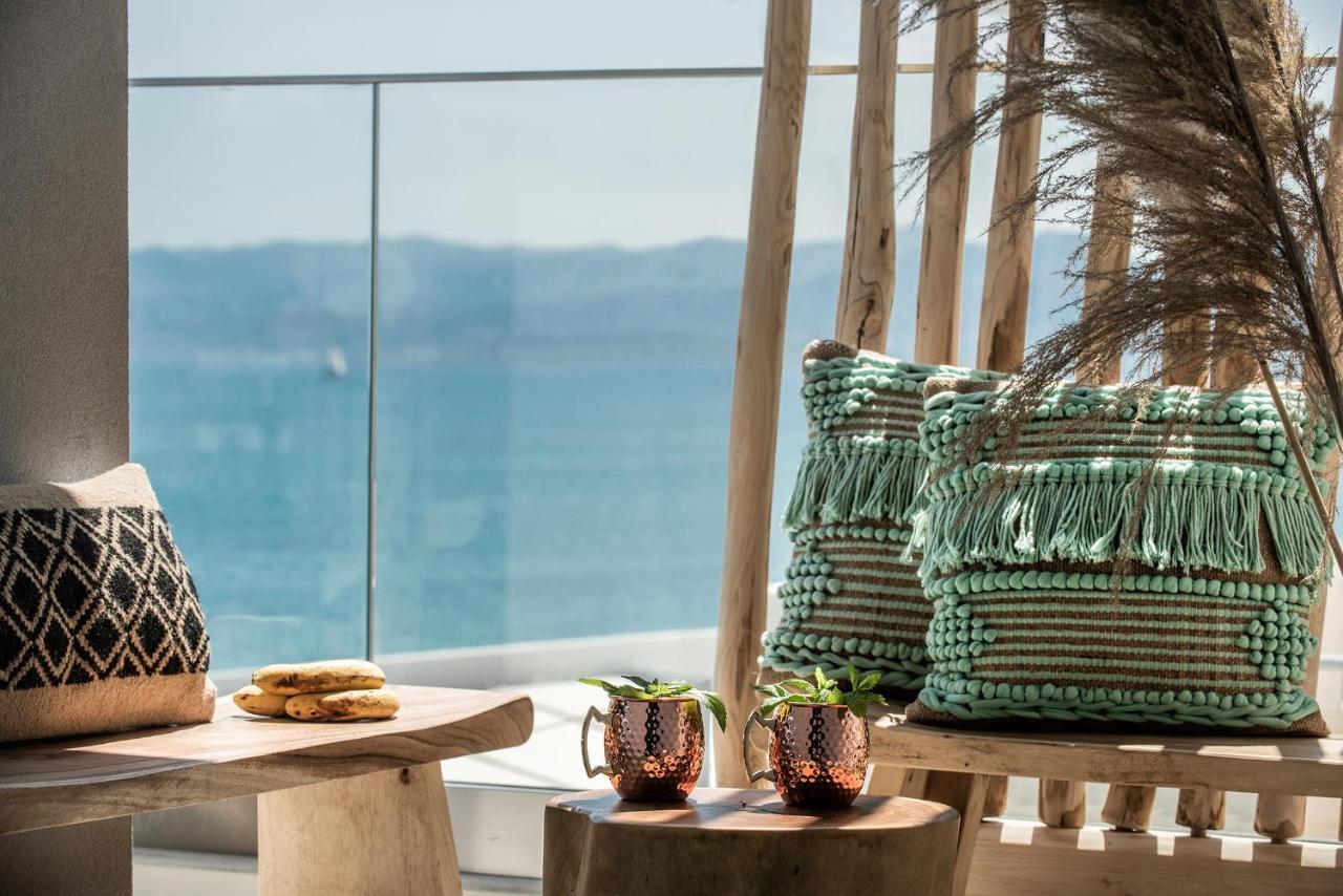 Khroma Luxury Suite 1 Beach Front Apartment Херсониссос Экстерьер фото
