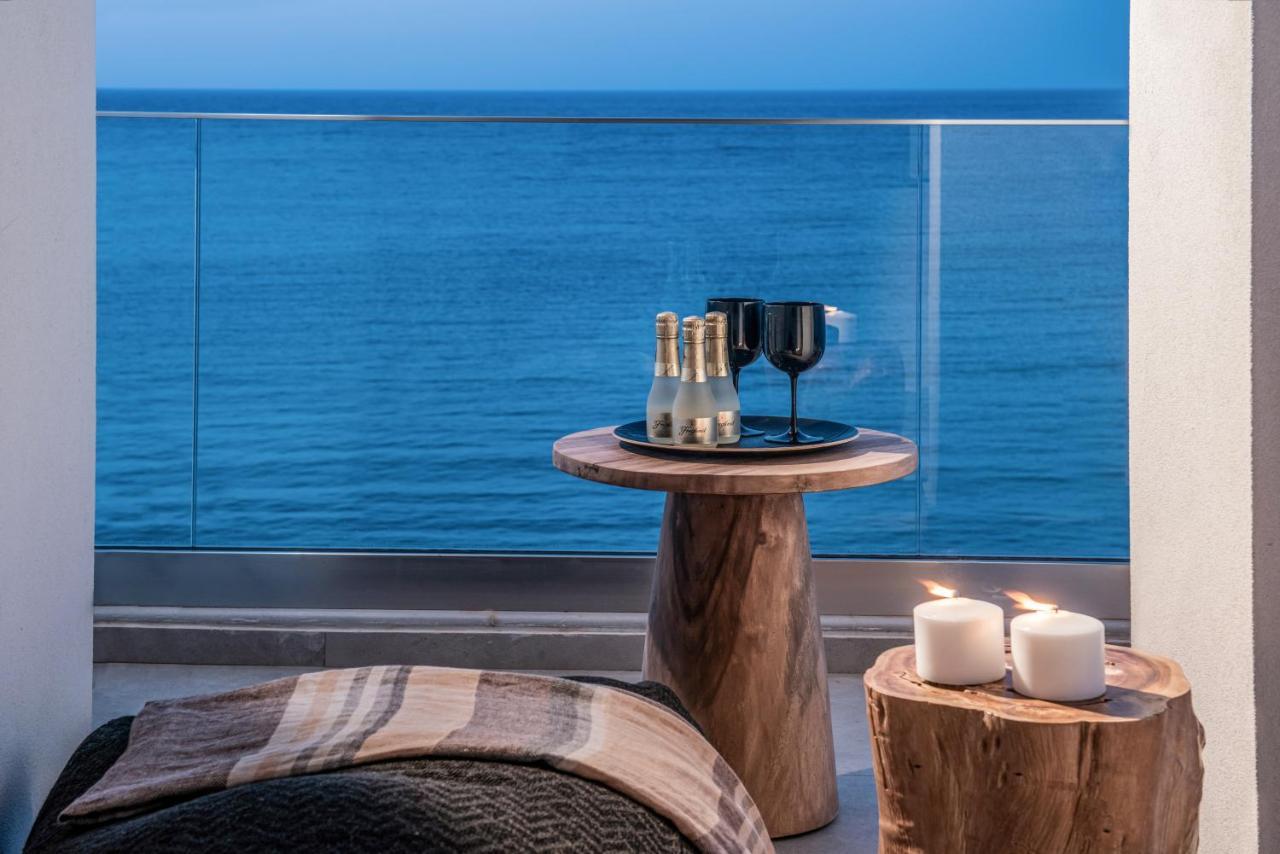 Khroma Luxury Suite 1 Beach Front Apartment Херсониссос Экстерьер фото