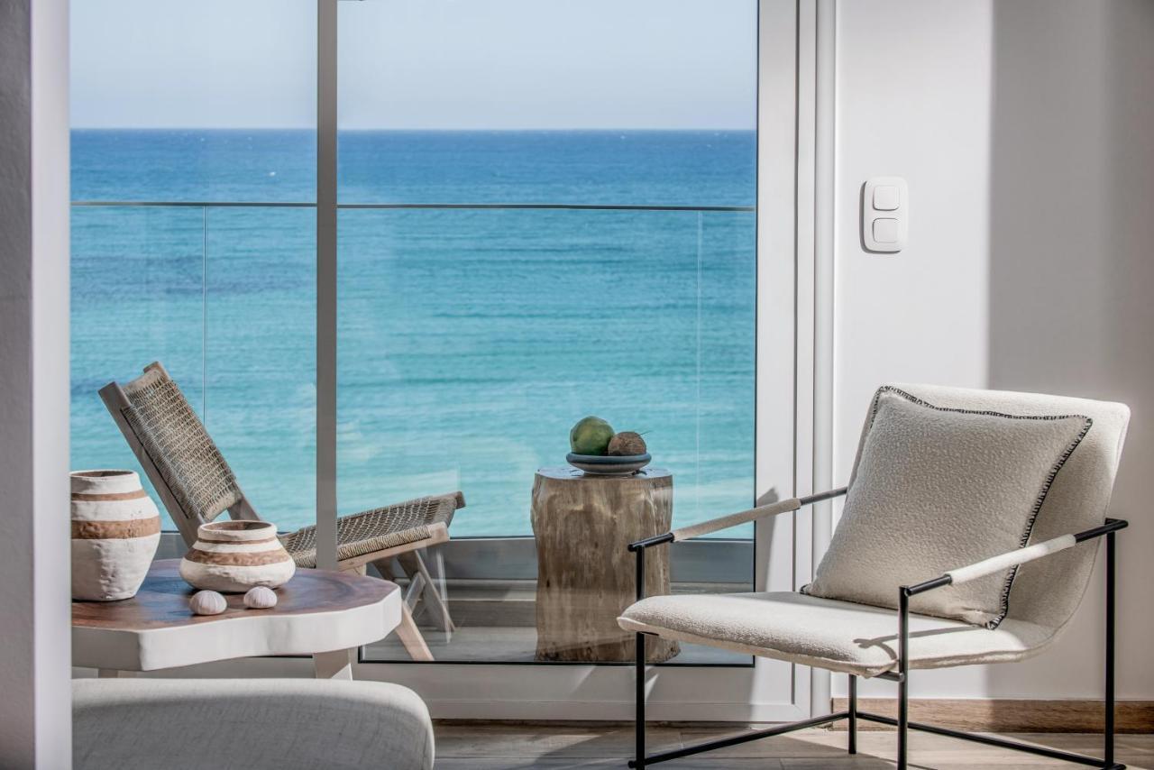 Khroma Luxury Suite 1 Beach Front Apartment Херсониссос Экстерьер фото