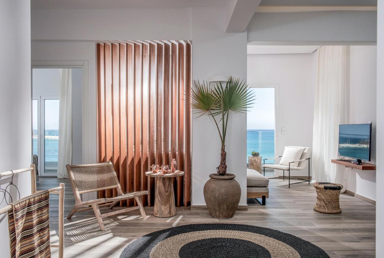 Khroma Luxury Suite 1 Beach Front Apartment Херсониссос Экстерьер фото