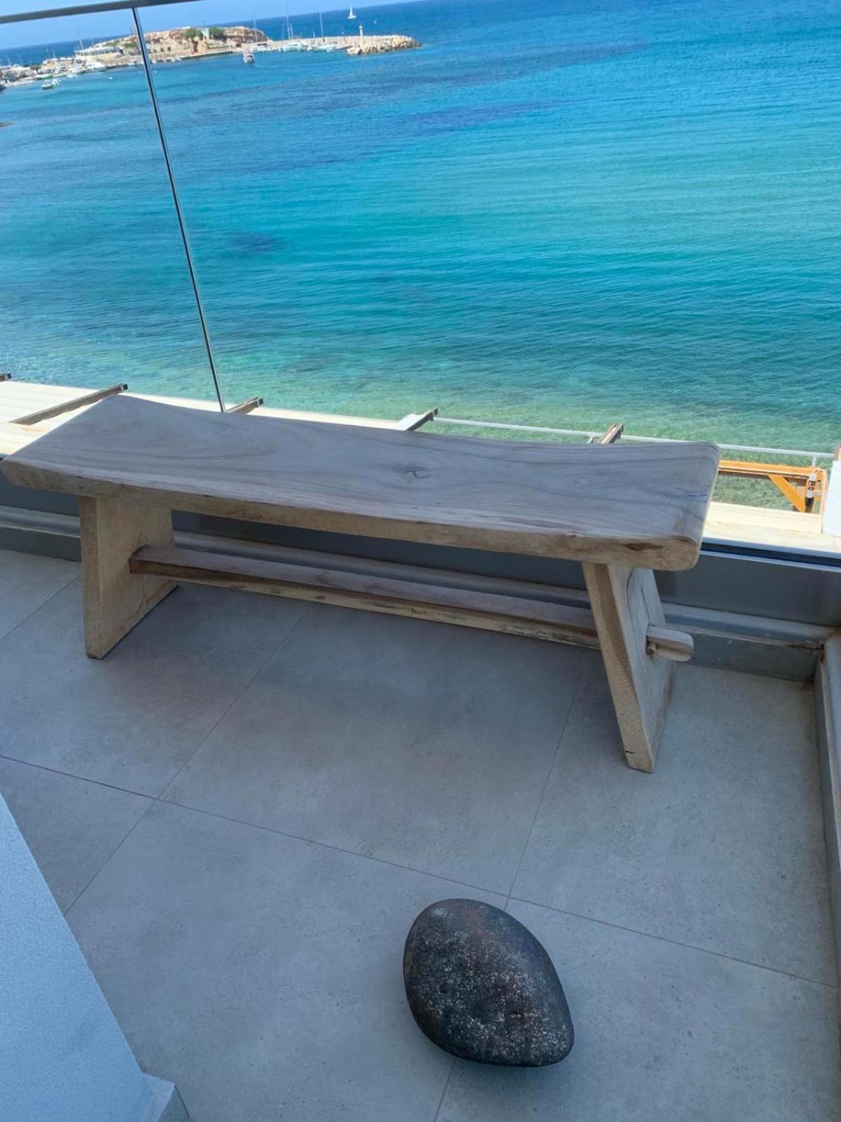 Khroma Luxury Suite 1 Beach Front Apartment Херсониссос Экстерьер фото
