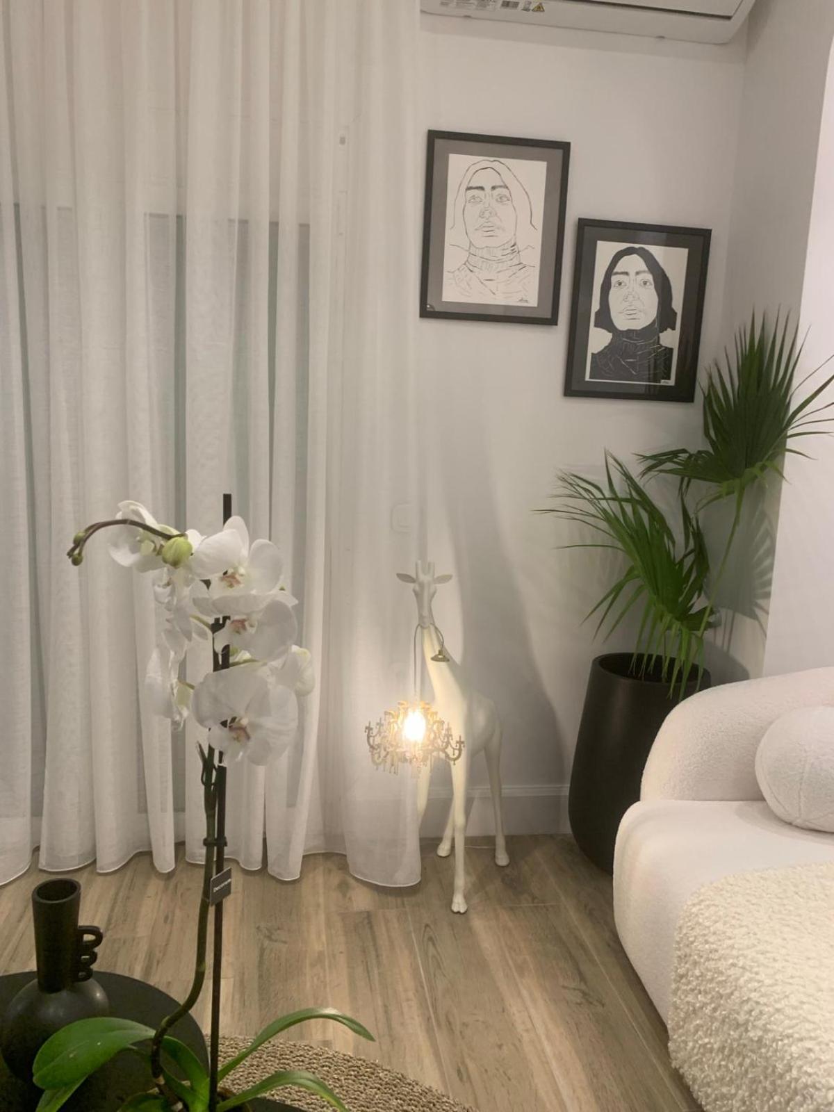 Khroma Luxury Suite 1 Beach Front Apartment Херсониссос Экстерьер фото